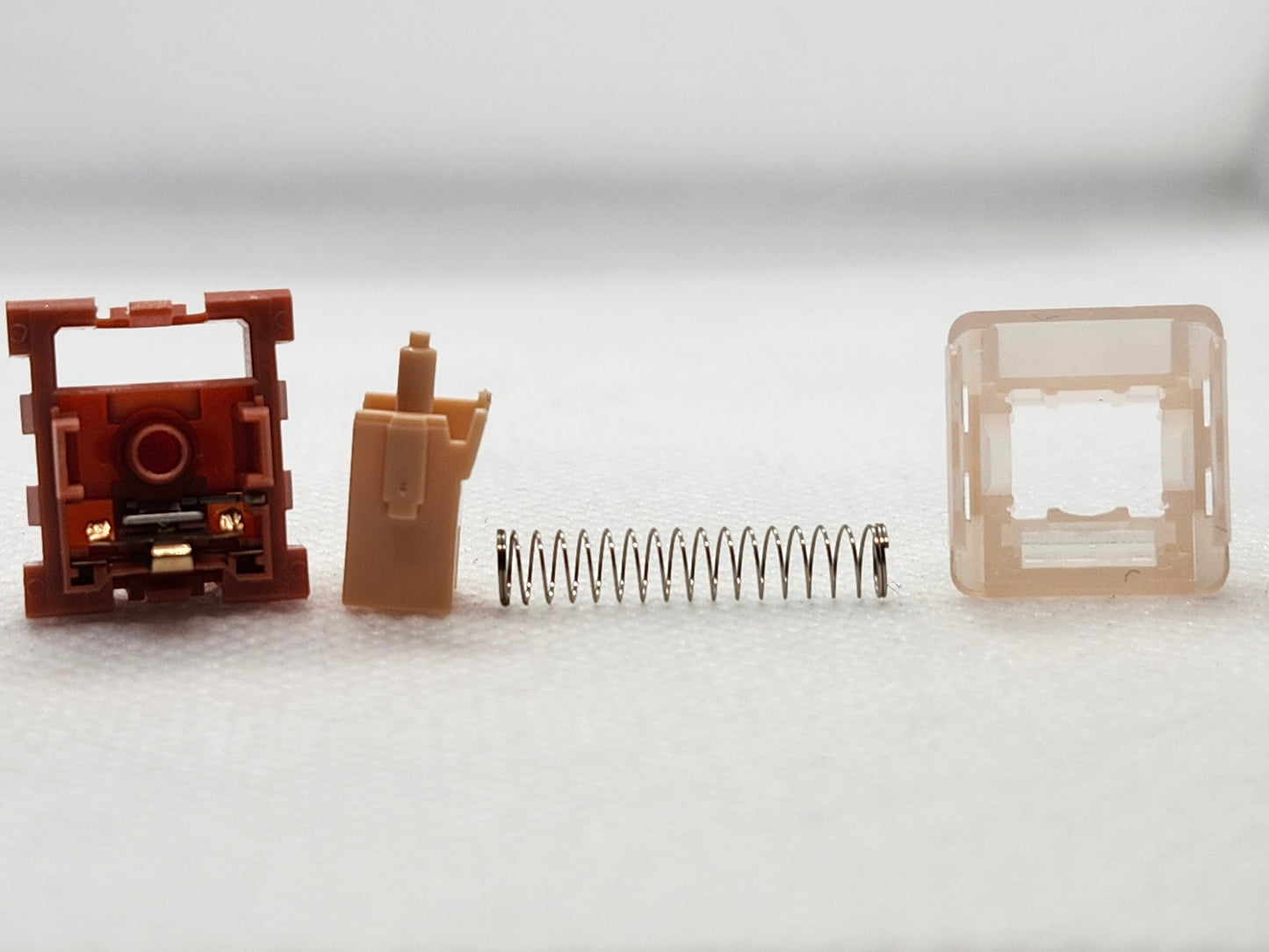 Kailh x Hexgears Momo