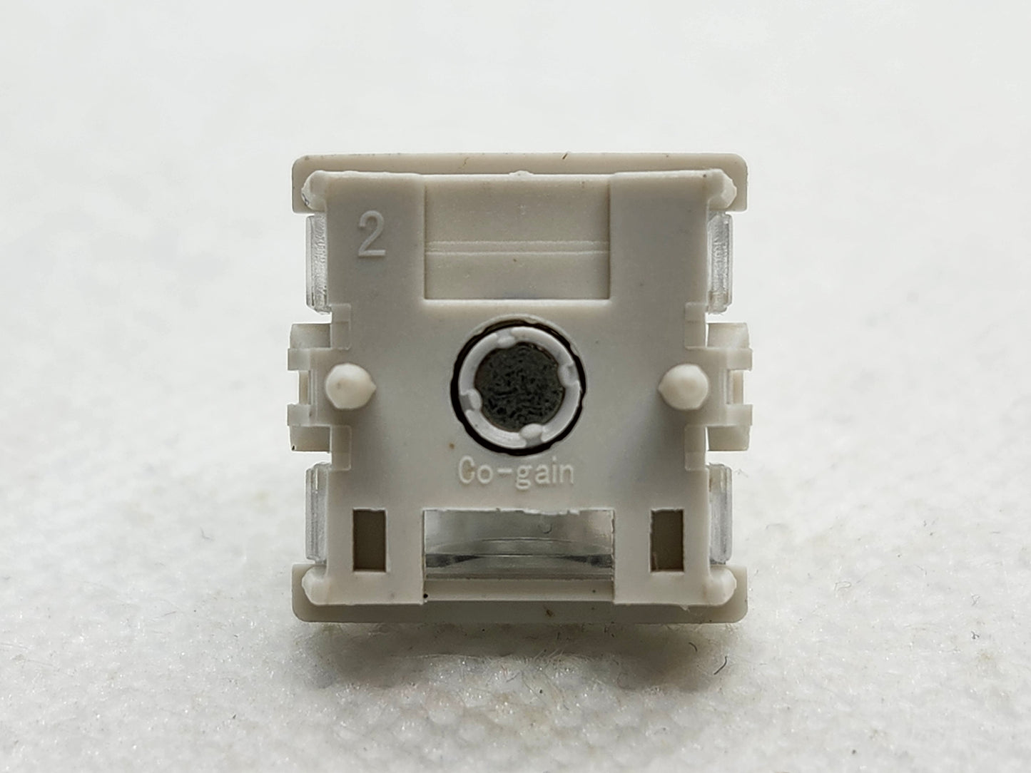 Co-Gain Magnetic Linear