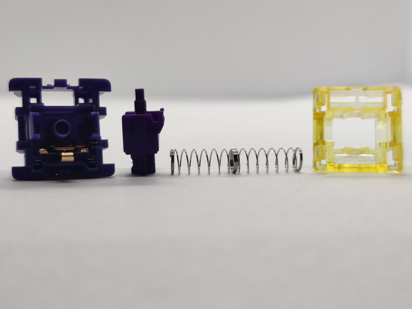 Dareu Purple Gold V2