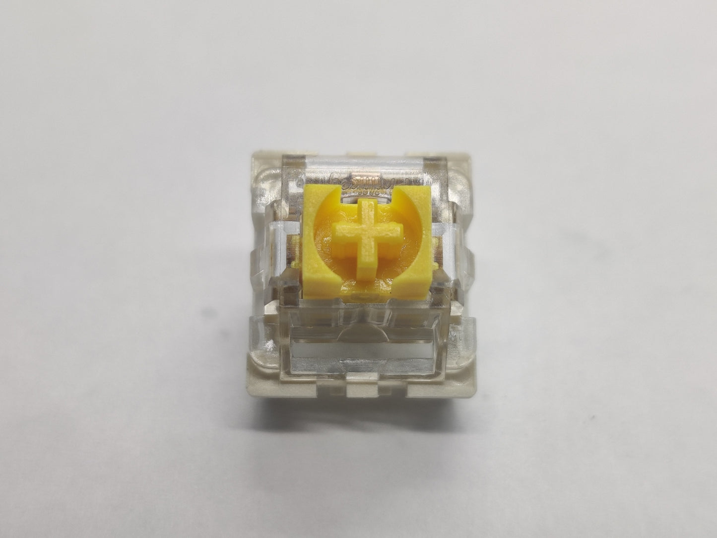 Free Wolf Yellow