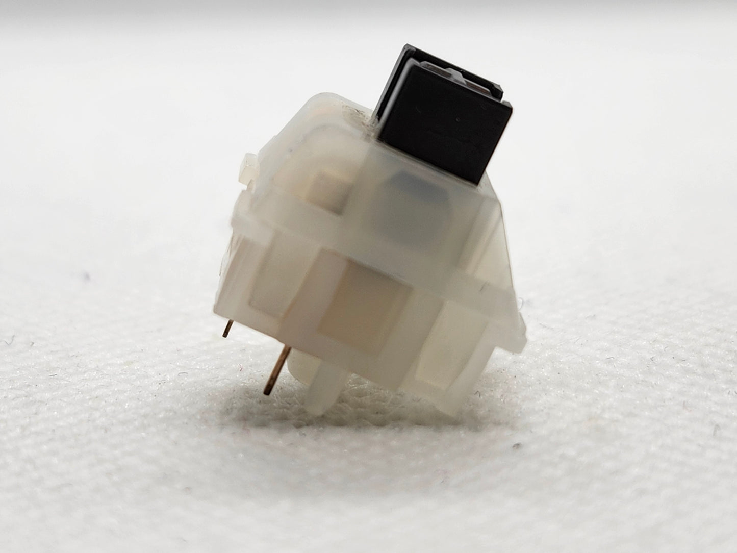 Iqunix Moonstone Turbo