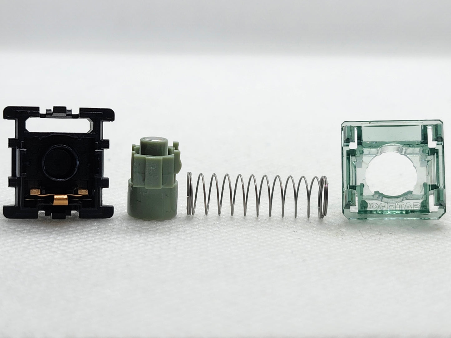 Gateron Magnetic Jade Emerald Heavy Tactile
