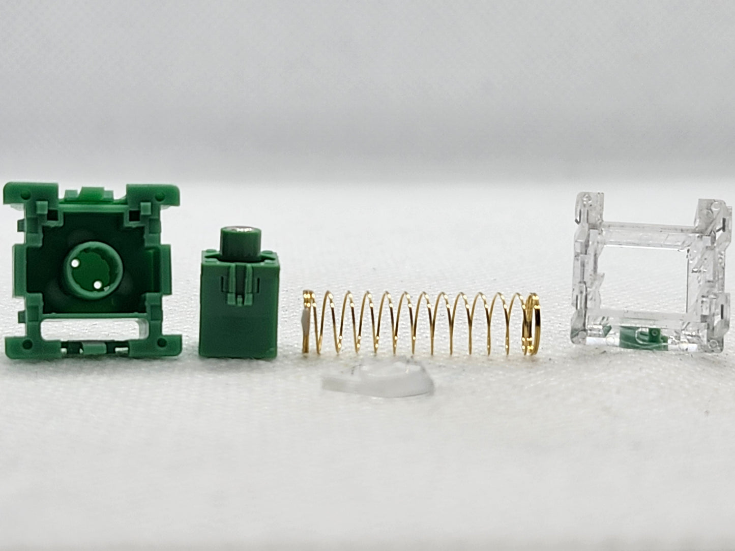 TTC Magnetic Snake Green OG