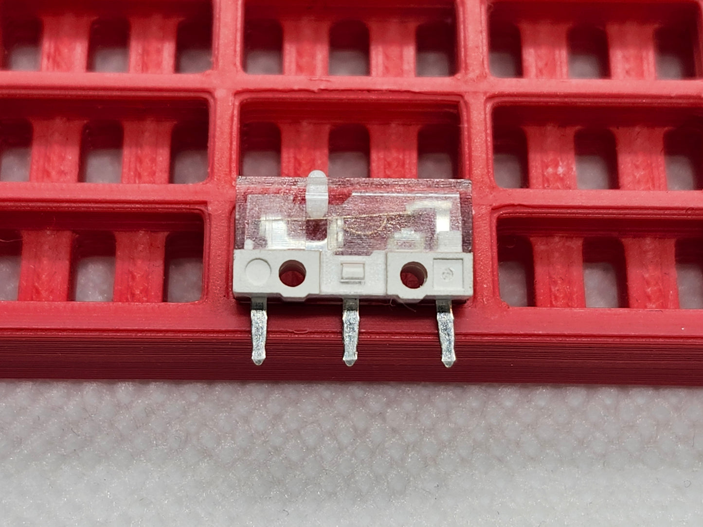 Huano White Shell V2 White 65g