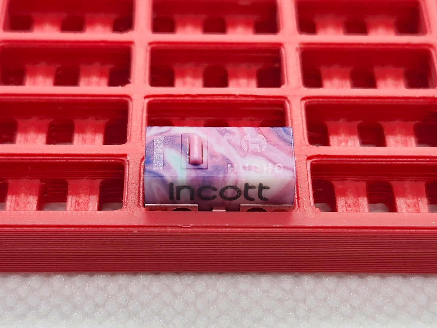 Huano Incott Roaring Edition