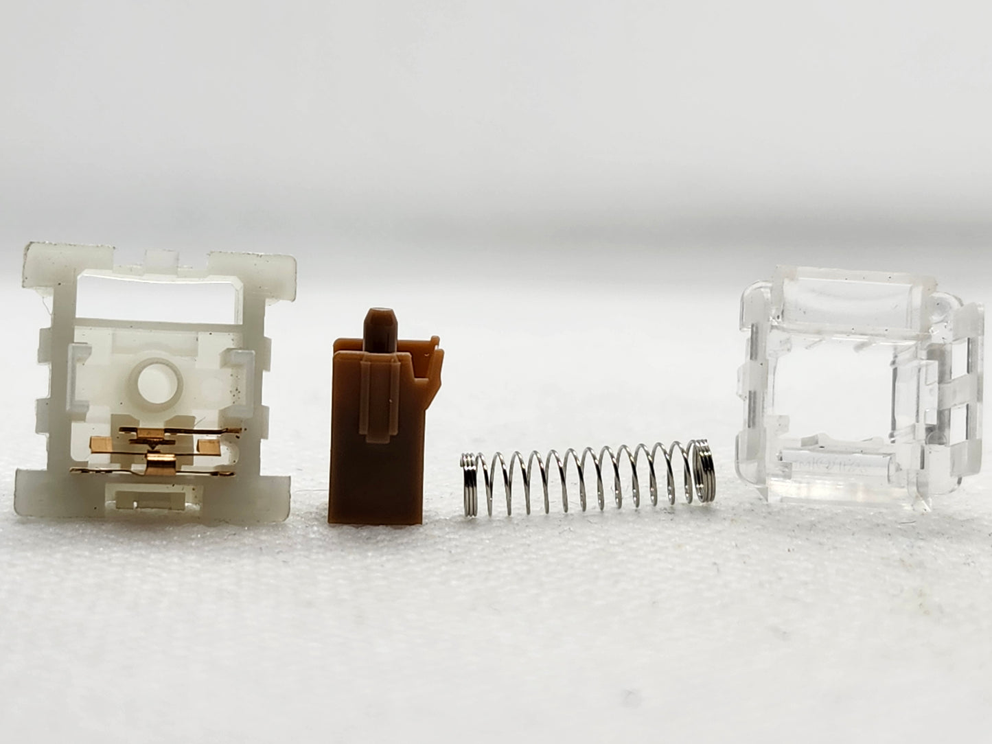 Outemu Advance Brown