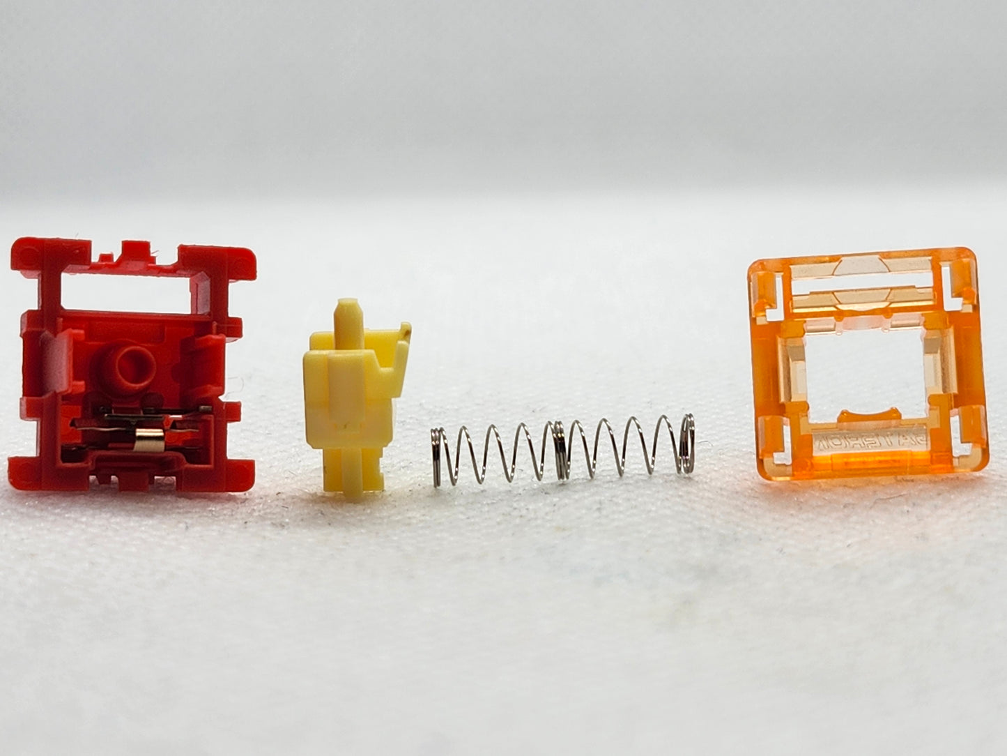Gateron Vermillion Bird