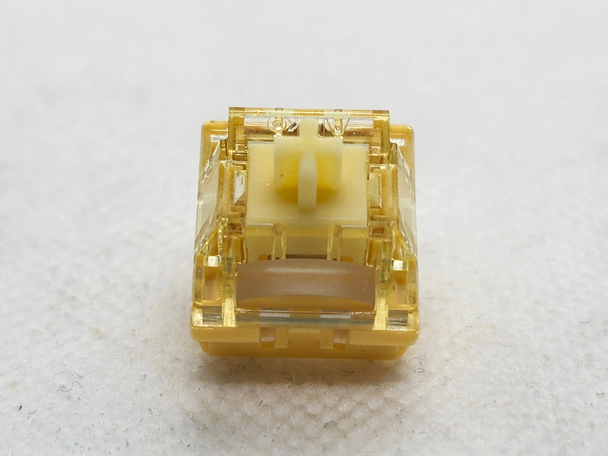 Akko Creamy Yellow Pro V5