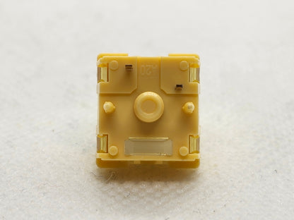 Akko Creamy Yellow Pro V5